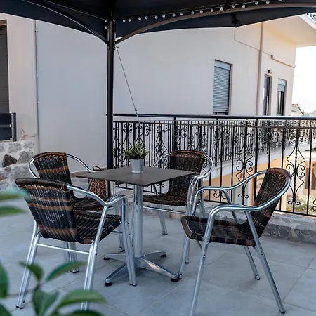 Georgia's House شقة Ária